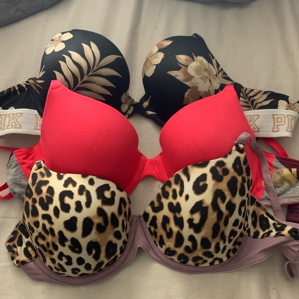 Lot of VS Bra 32D